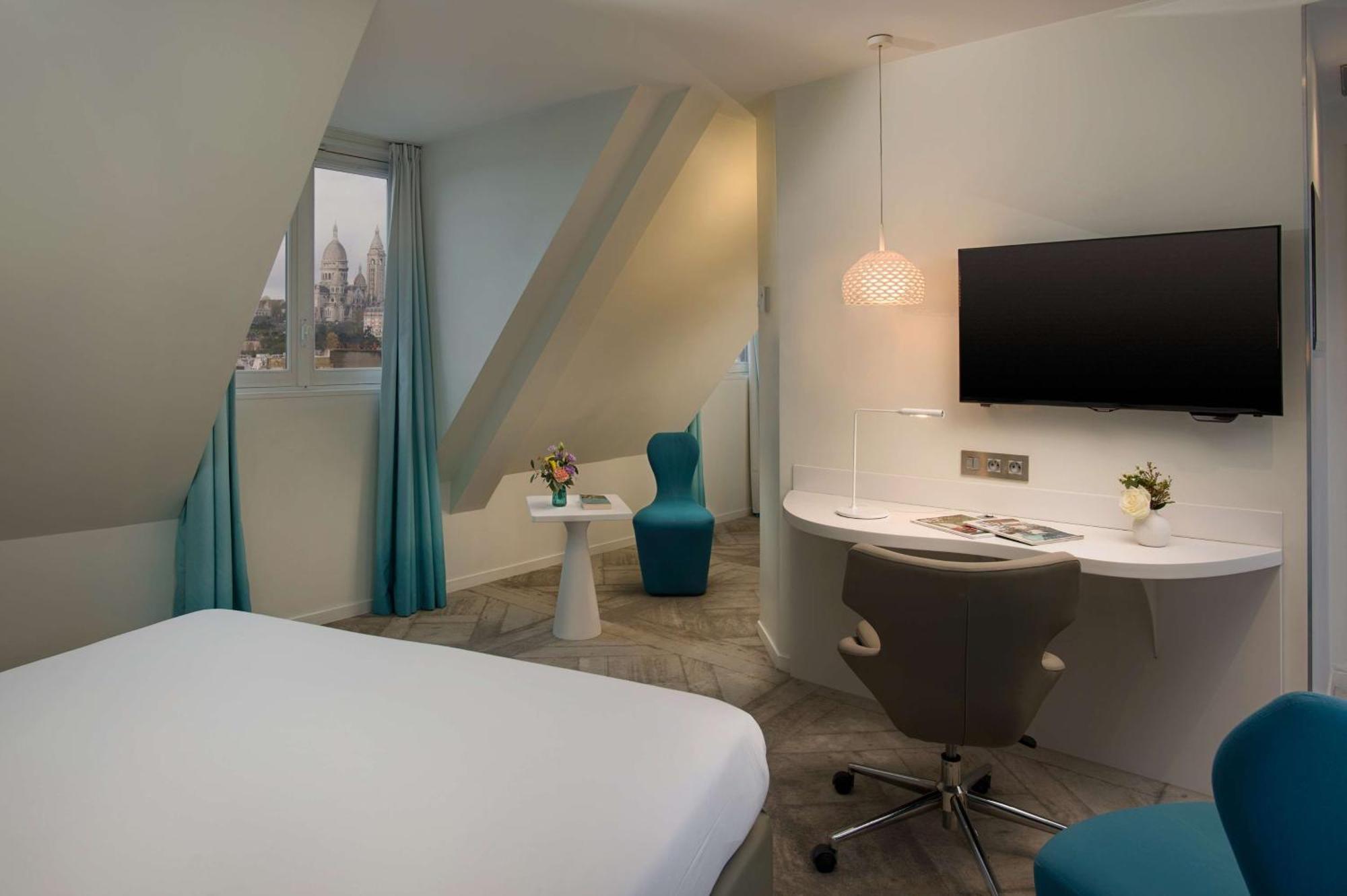 Gare De L'est, An Ihg Hotel 4*