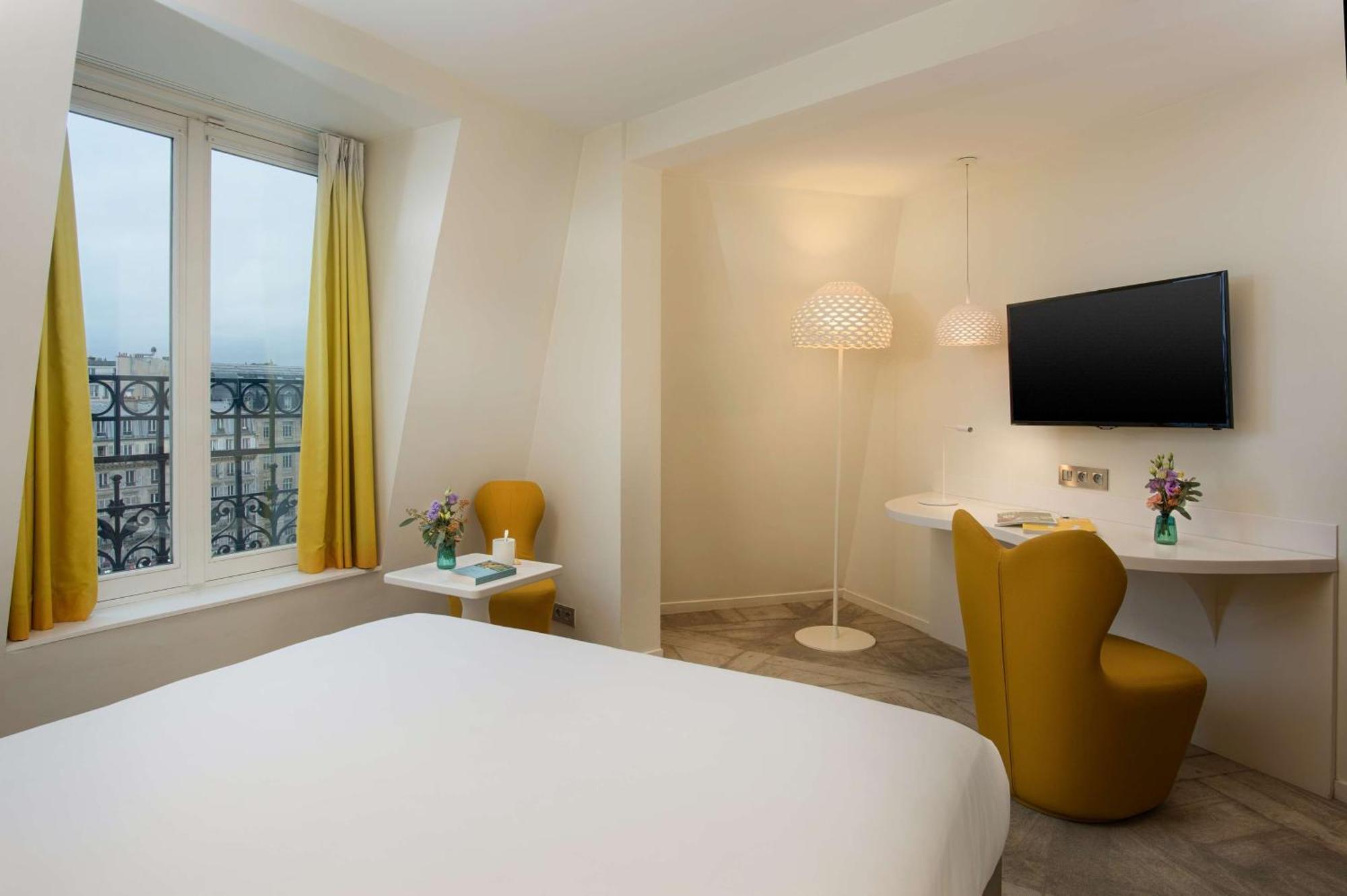 Hotel Gare De L'est, An Ihg Paris