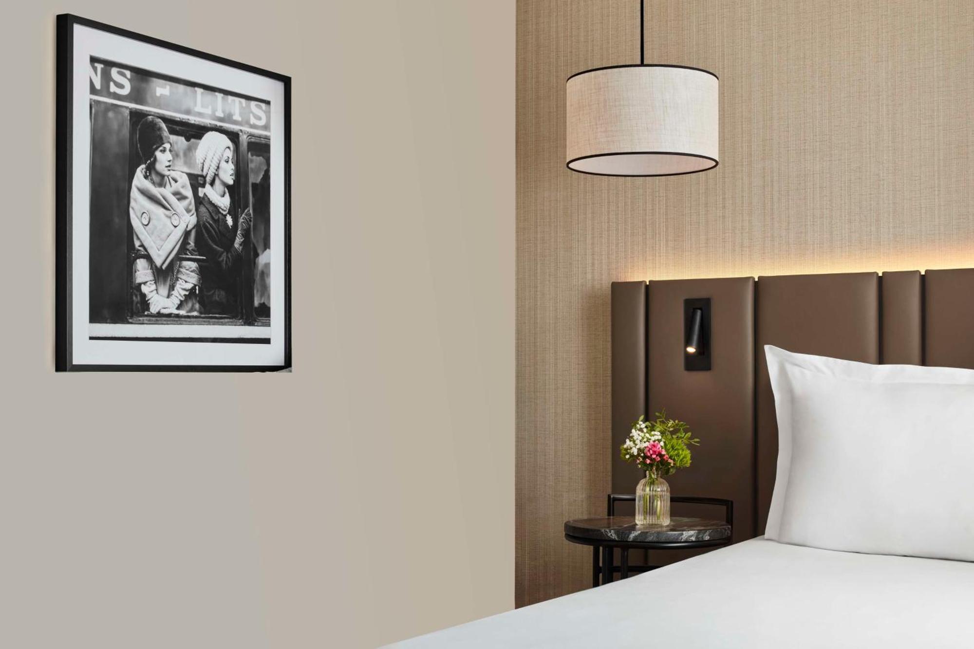 Hotel Gare De L'est, An Ihg Paris