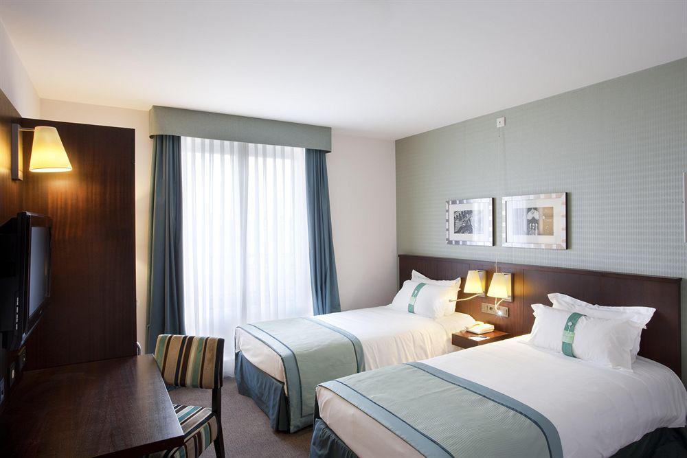 Gare De L'est, An Ihg 4*
